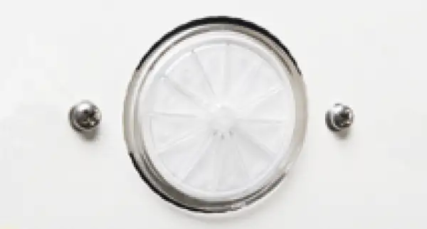 2.Bacteria Filter High quality,2μm precision Benchtop Autoclave 8L 220V / 50Hz